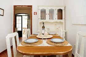 Casa para alugar por € 2.985 por mês em Vila Real de Santo António, Rua Urbanização Casas da Praia