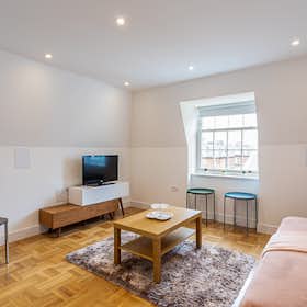 Apartment for rent for £3,378 per month in London, Lisgar Terrace