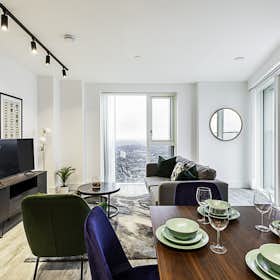 公寓 for rent for £4,113 per month in London, Portal Way