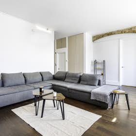 Apartment for rent for £4,852 per month in London, Westbourne Park Villas