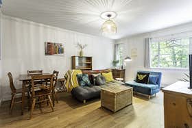 Appartement te huur voor £ 3.270 per maand in London, North Hill