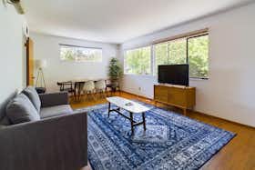 Appartement te huur voor € 1.607 per maand in Palo Alto, Kipling St