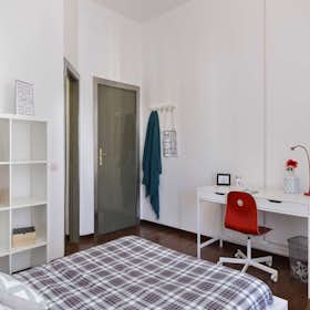 Private room for rent for €995 per month in Milan, Via San Vincenzo