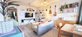 Appartement à louer pour 1 400 €/mois à Helsinki, Pakkamestarinkatu