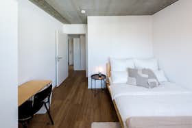 Приватна кімната за оренду для 738 EUR на місяць у Frankfurt am Main, Gref-Völsing-Straße