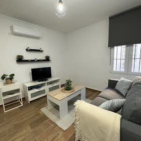 Apartment for rent for €915 per month in Madrid, Calle de San Clemente