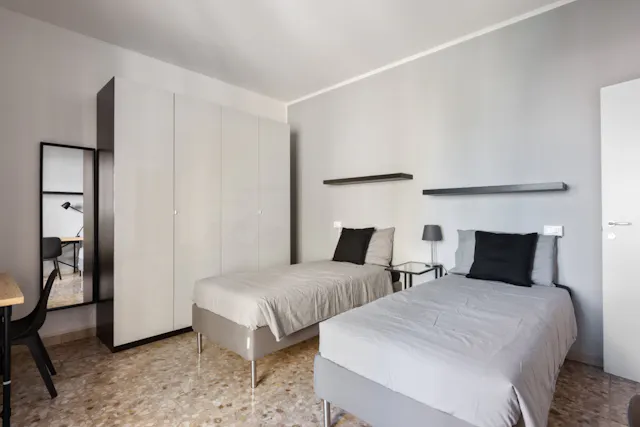 Shared room in Via Giuseppe Bruschetti, Milan (1471800) room image 2
