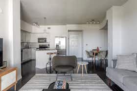 Apartamento para alugar por $2,306 por mês em Fort Lauderdale, NE 4th Ave