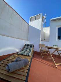 Apartament de închiriat pentru 1.750 EUR pe lună în Santa Cruz de Tenerife, Calle Duggi