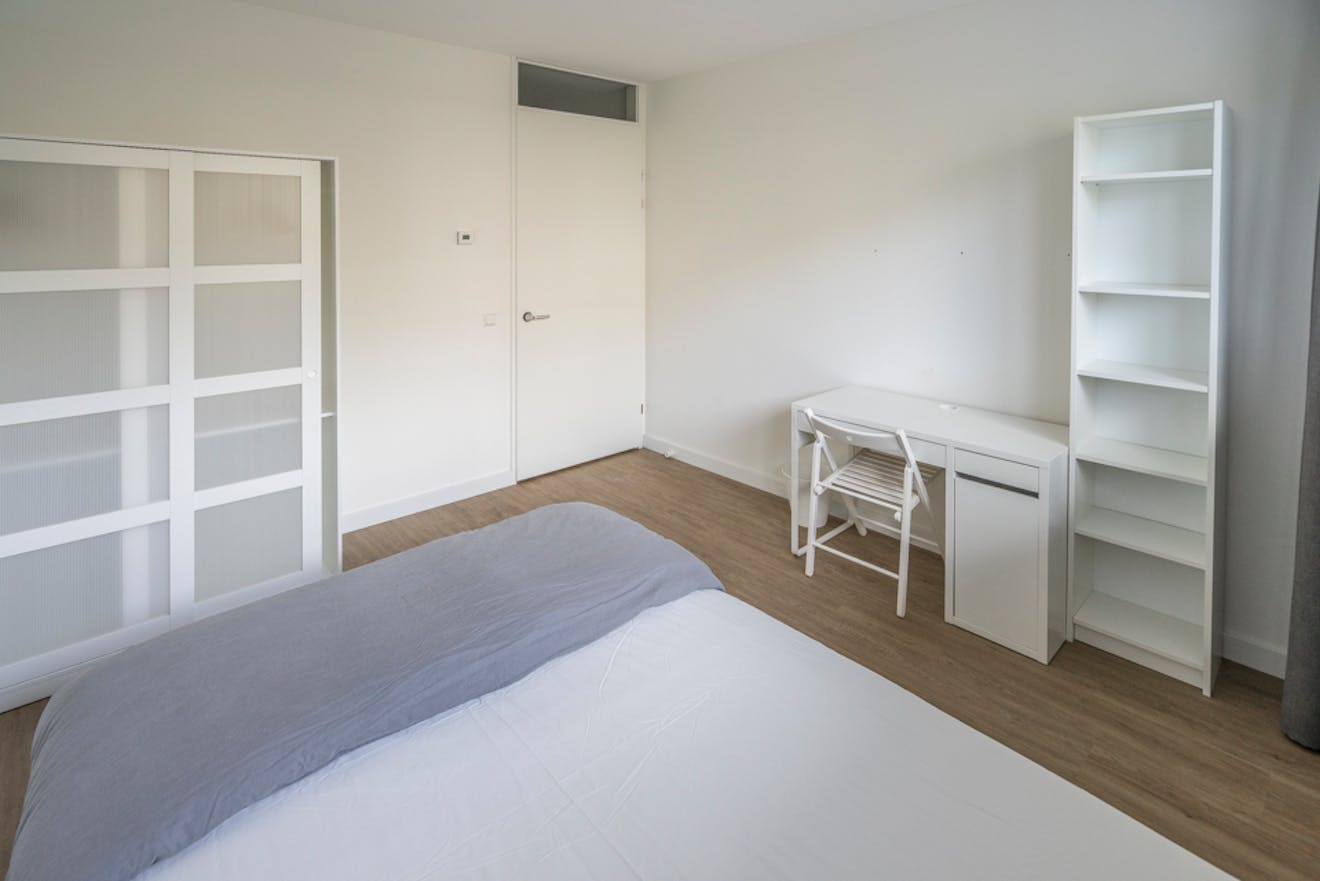 Bekijk foto 1/5 van studio in Amsterdam
