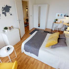Private room for rent for €460 per month in Lille, Rue du Bazinghien