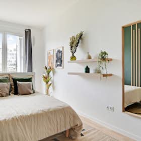Private room for rent for €790 per month in Paris, Rue Cesaria Évora