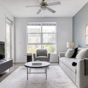 Apartament de închiriat pentru $3,587 pe lună în San Diego, Camino del Arroyo