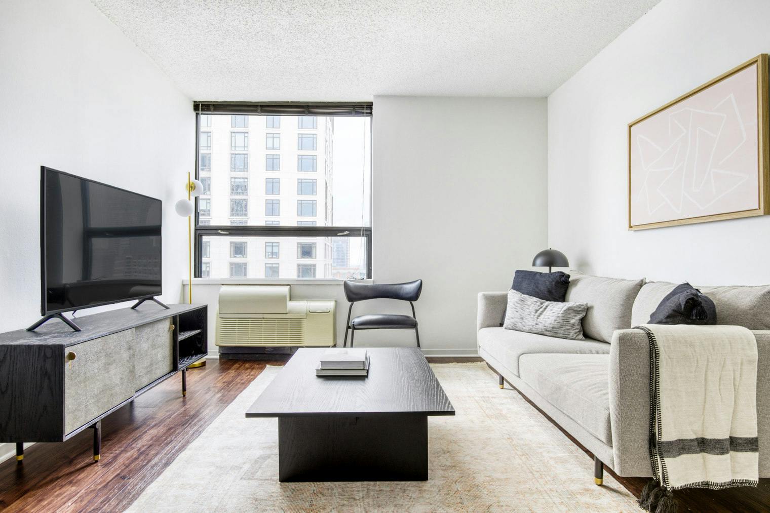 Apartment Chicago, 1 bed — photo 1