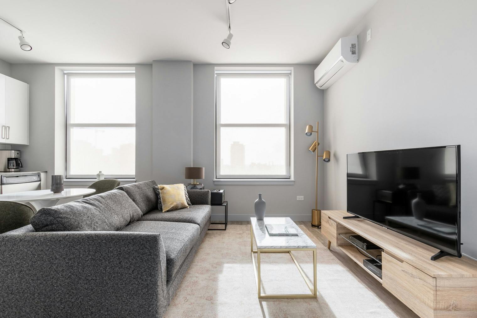 Apartment for rent for $2,980 per month in Chicago, South Wells Street