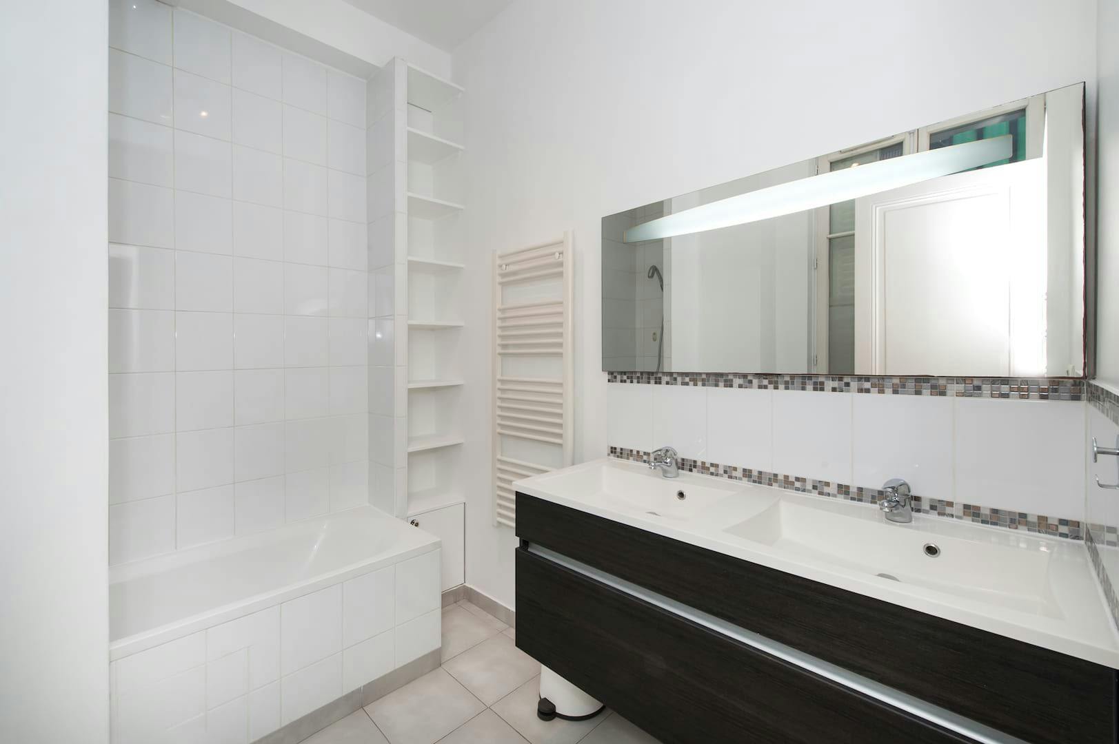 Single room Paris, 1 bed, 17m² — photo 3