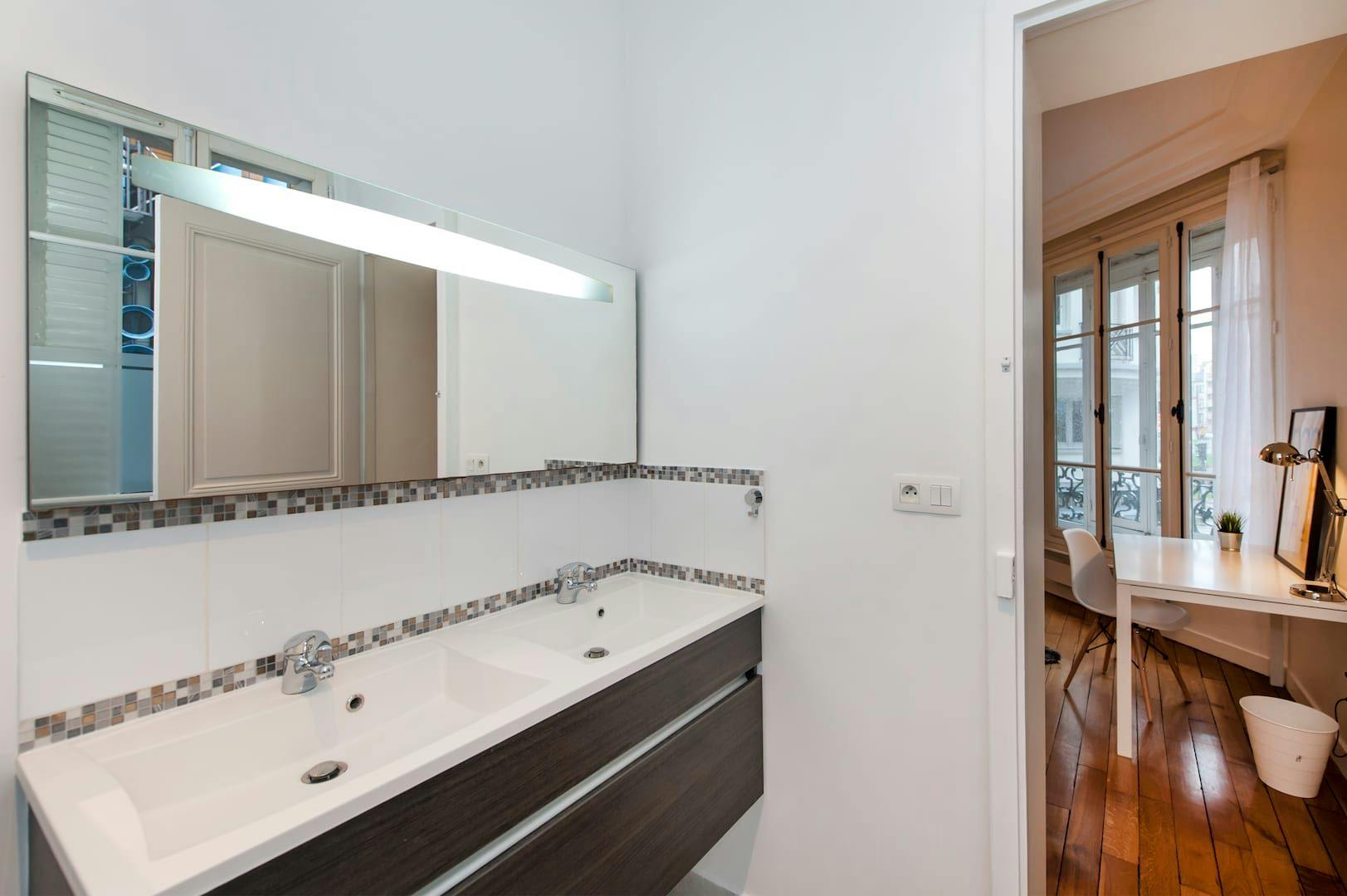 Single room Paris, 1 bed, 17m² — photo 2