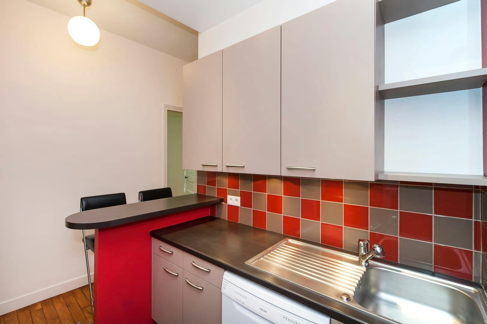 Single room Paris, 1 bed, 17m² — photo 9
