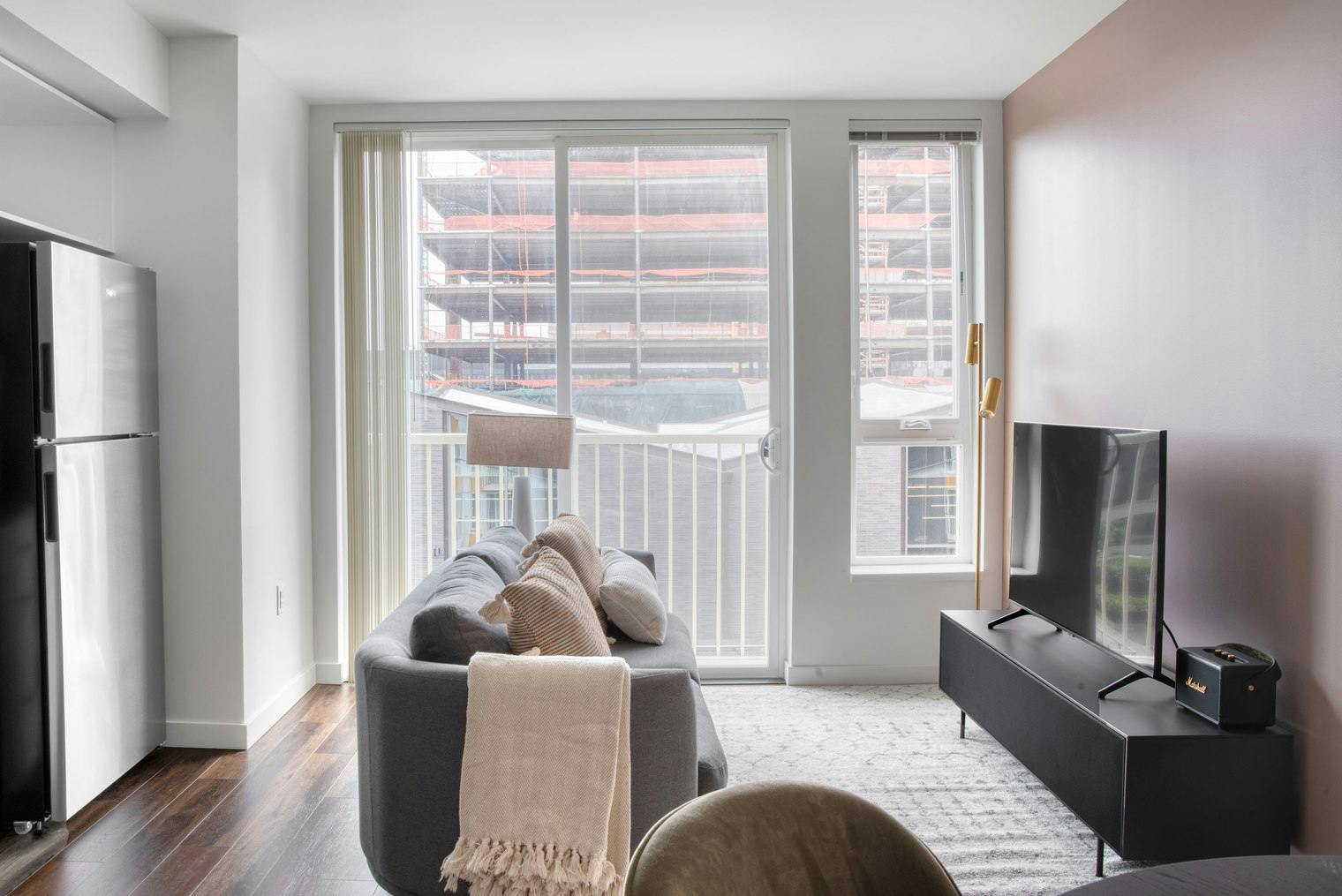 单间公寓 正在以 $4,252 的月租出租，其位于 Bellevue, Northeast 12th Lane