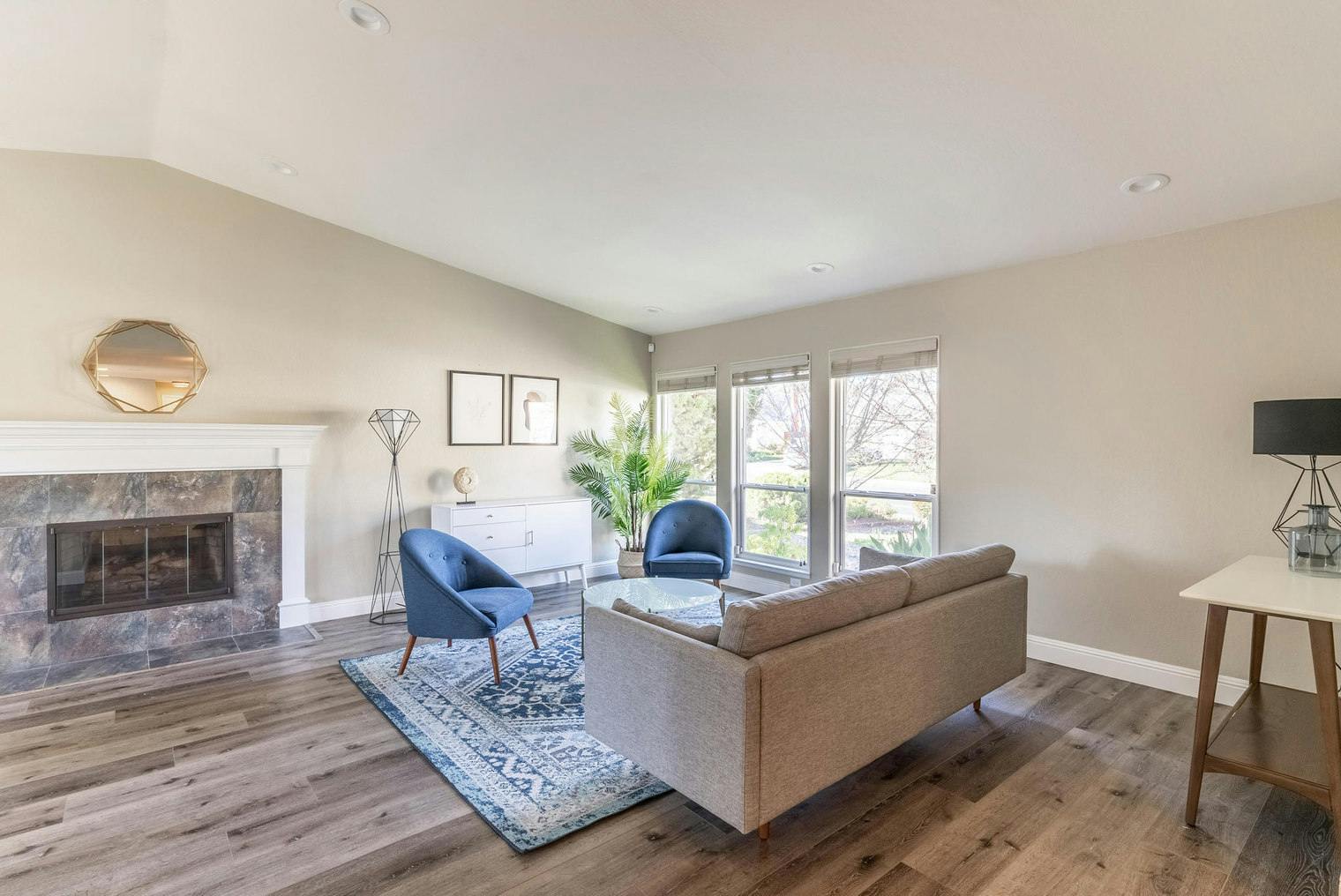 Casa in affitto a $7,212 al mese a San Ramon, Montevideo Drive