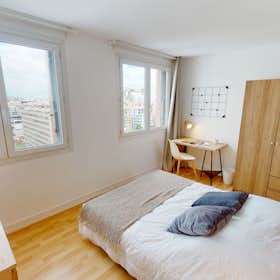 Private room for rent for €760 per month in Clichy, Rue du Chemin-Vert