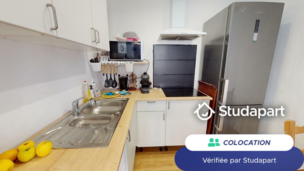 Private room for rent on Rue Michel de Bourges, Toulon – pohled 3
