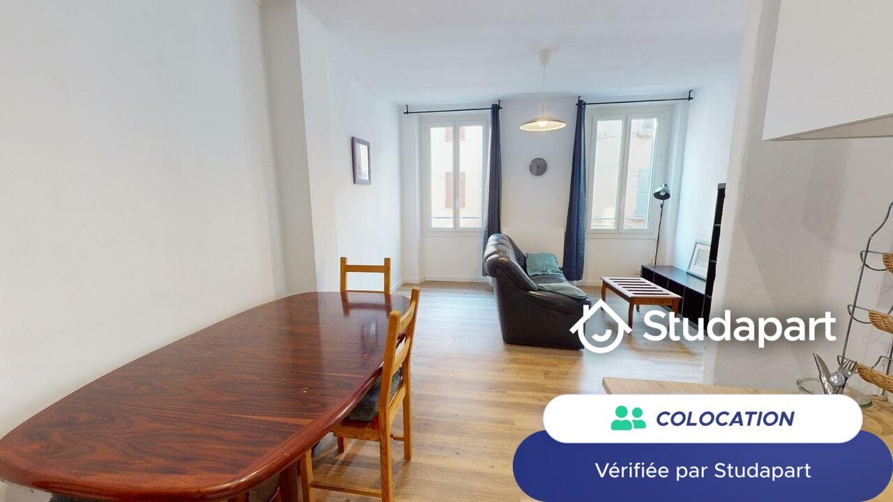 Private room for rent on Rue Michel de Bourges, Toulon – pohled 6