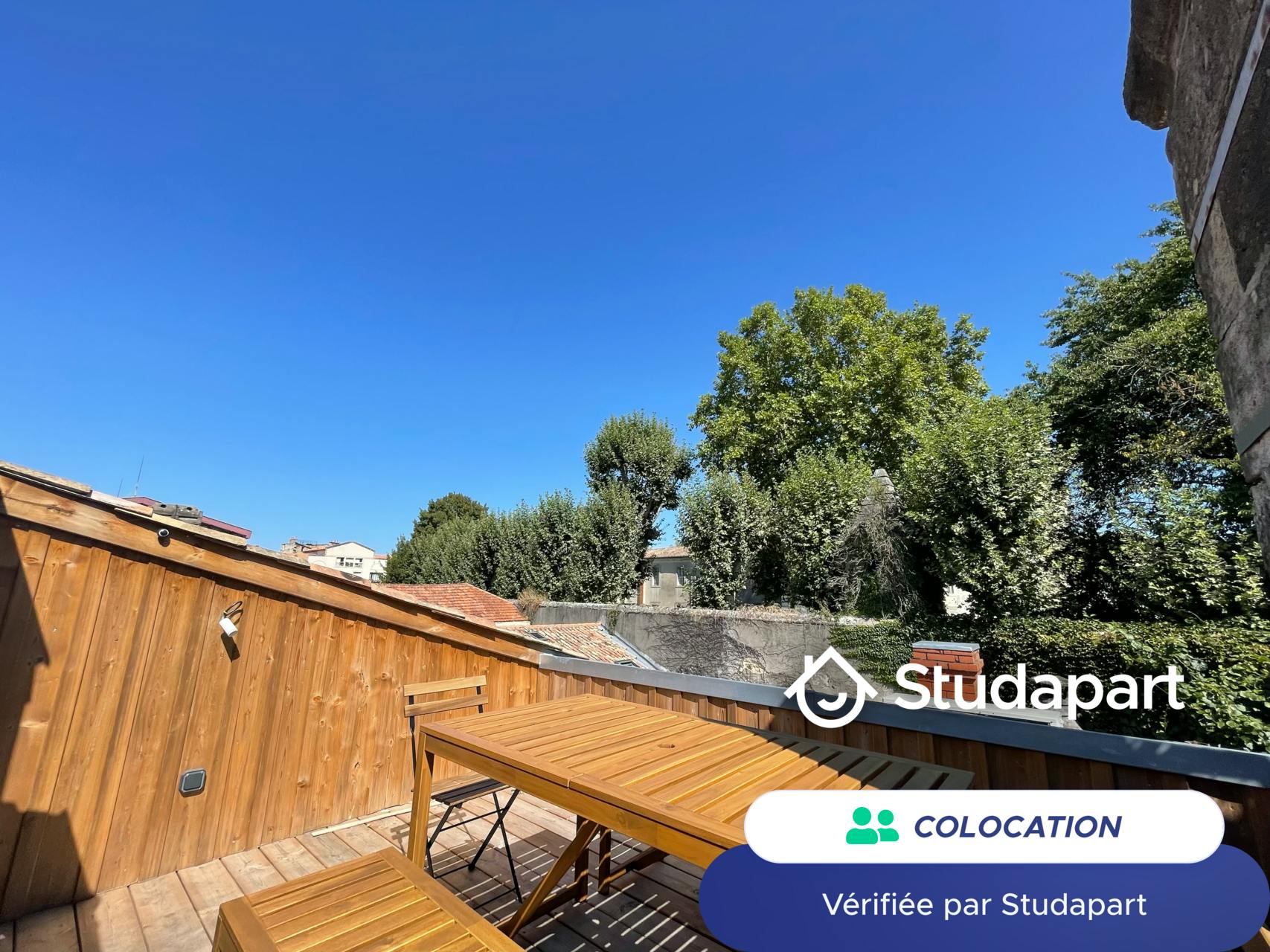 Private room for rent on Rue des Douves, Bordeaux - Plus