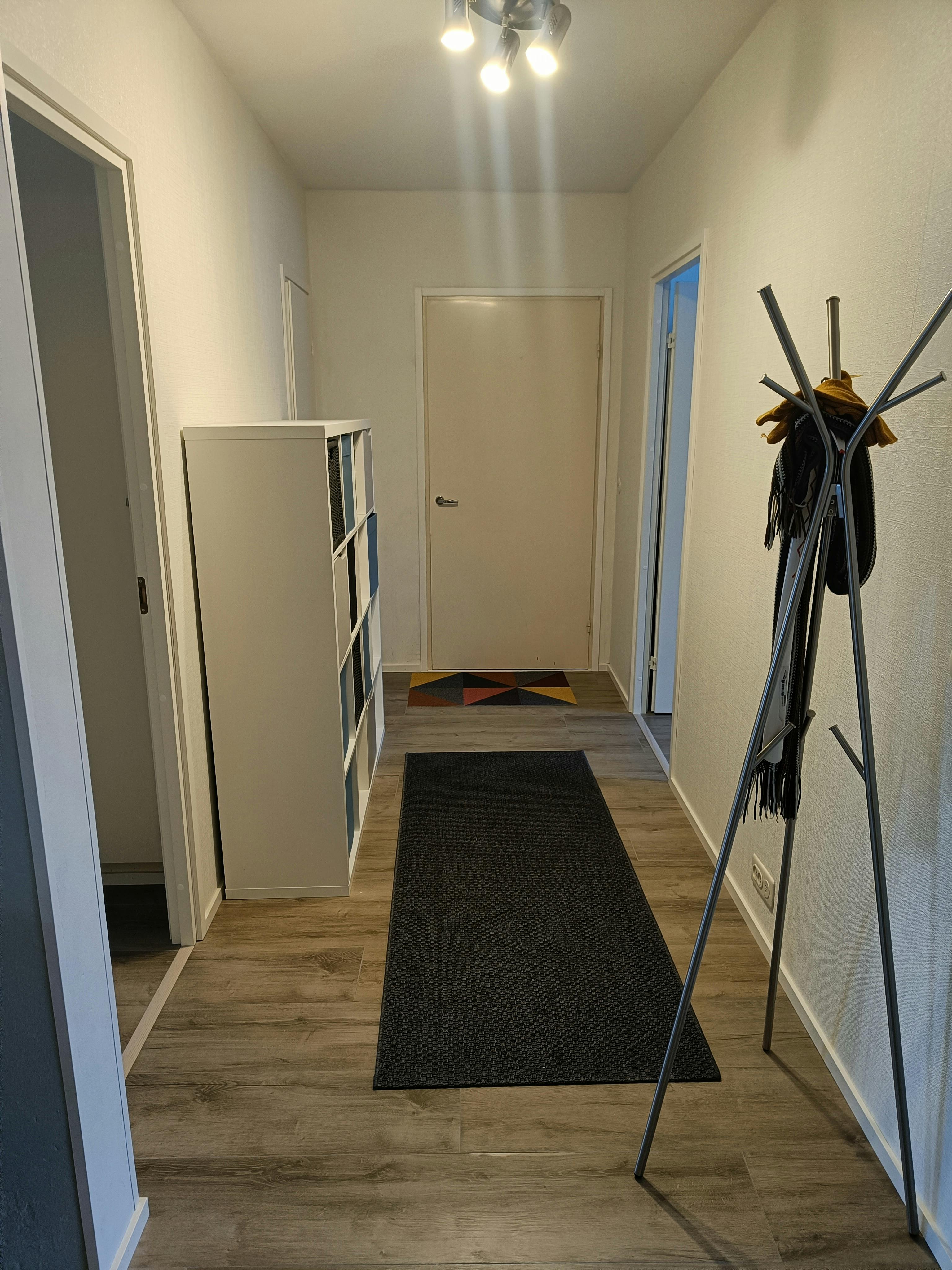 Appartement à louer pour 1 400 €/mois à Helsinki, Pelimannintie