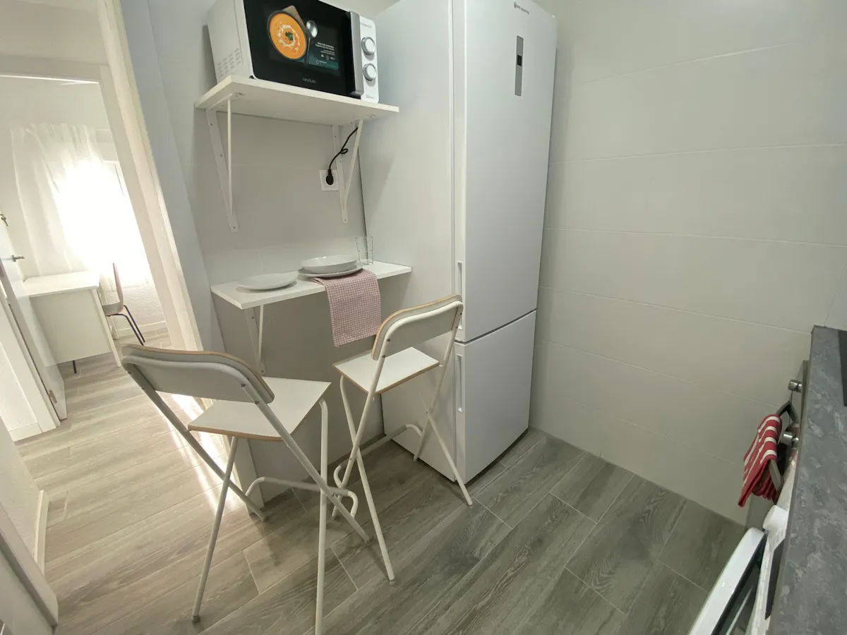 Private room in Calle del Topacio, Madrid (1474427) ROOM