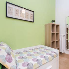 Private room for rent for €600 per month in Rome, Viale dello Scalo San Lorenzo
