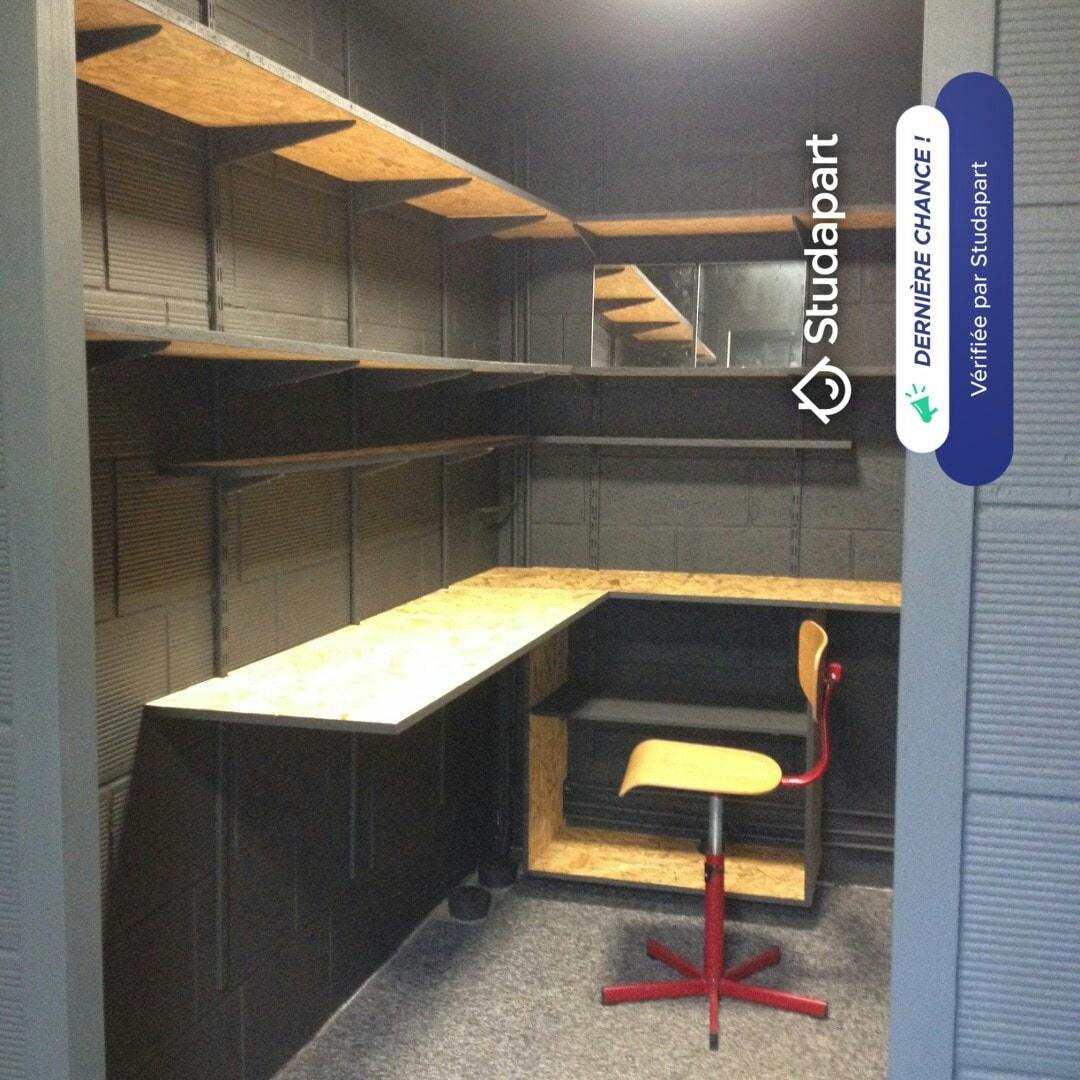 House for rent on Rue de Lisbonne, Bordeaux - Skats 6