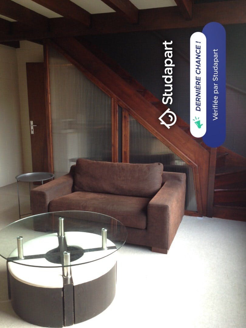 House for rent on Rue de Lisbonne, Bordeaux - Skats 5