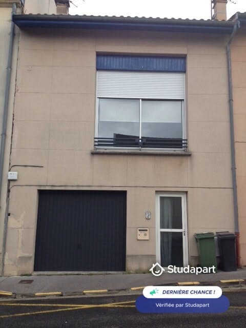 House for rent on Rue de Lisbonne, Bordeaux