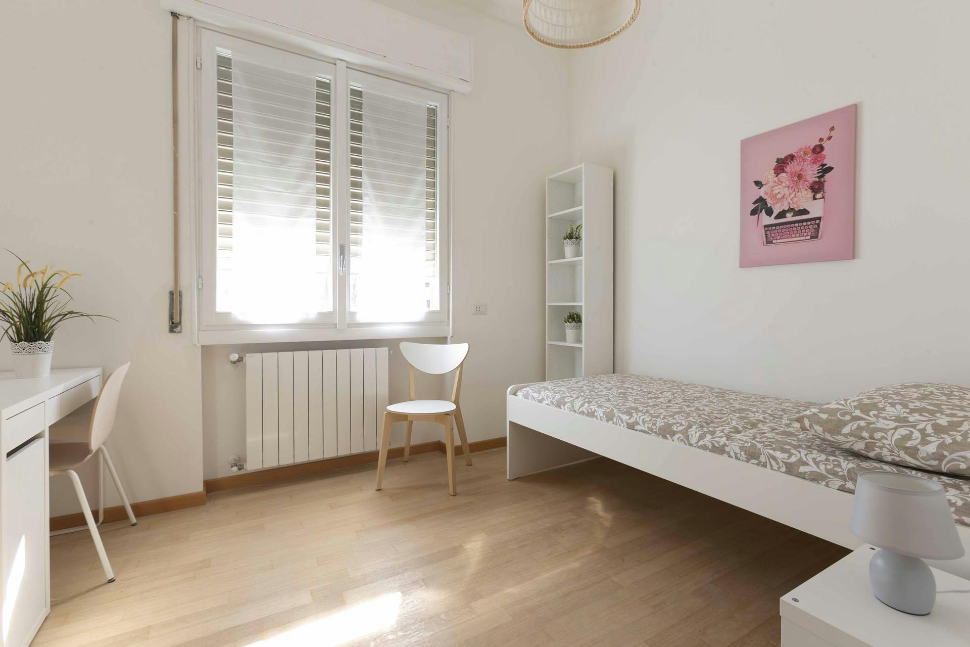 Single room Milan, 1 bed, 10m² — photo 1
