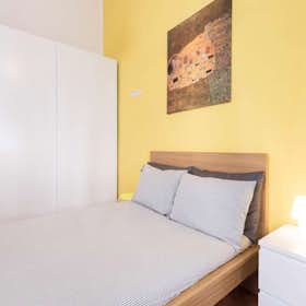 Private room for rent for €675 per month in Rome, Via Sirte
