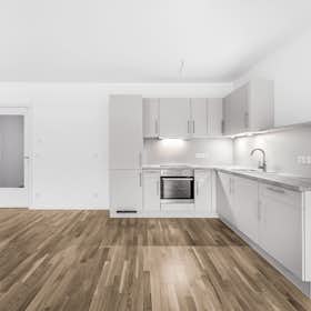 Apartment for rent for €1,908 per month in Berlin, Heiner-Müller-Straße