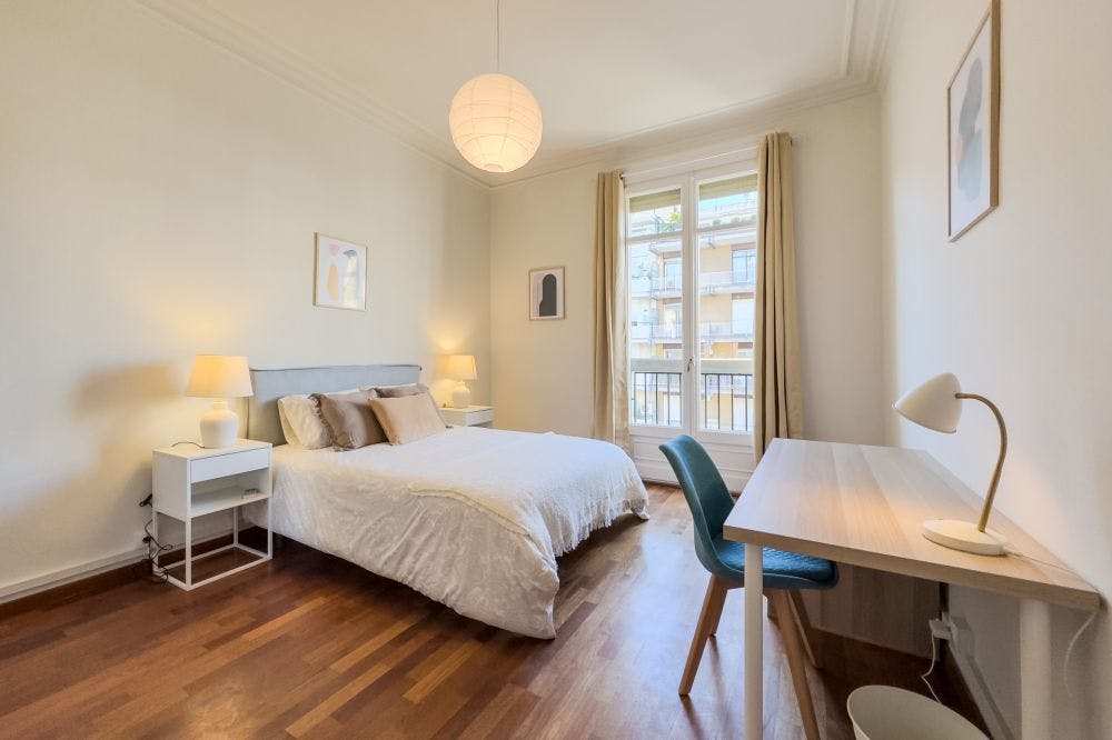 Private room for rent for €800 per month in Barcelona, Carrer de Balmes