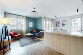 私人房间 正在以 €656 的月租出租，其位于 Massy, Rue Robert Cavelier de la Salle