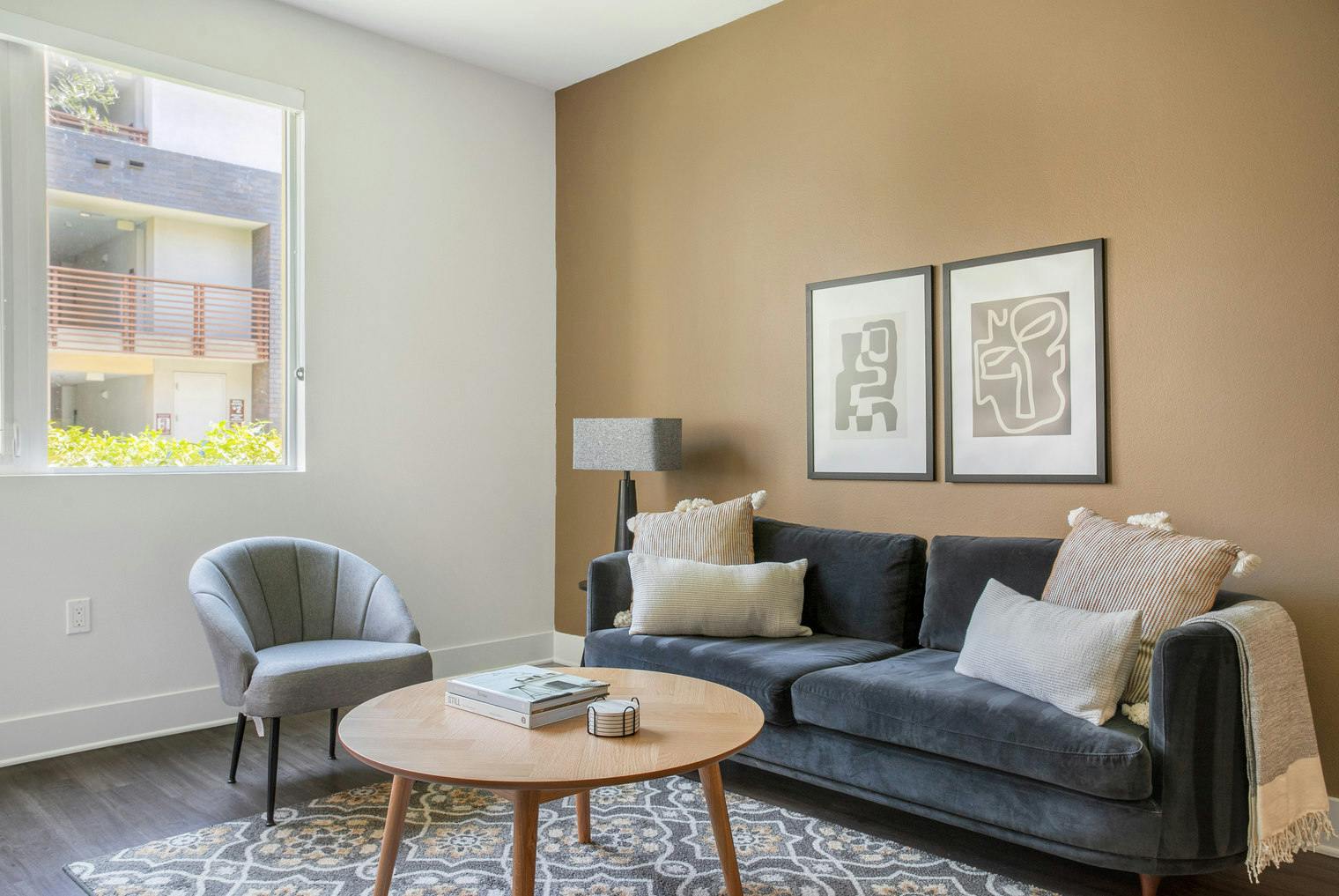 Lägenhet att hyra för $6,252 i månaden i Los Angeles, Millennium Drive