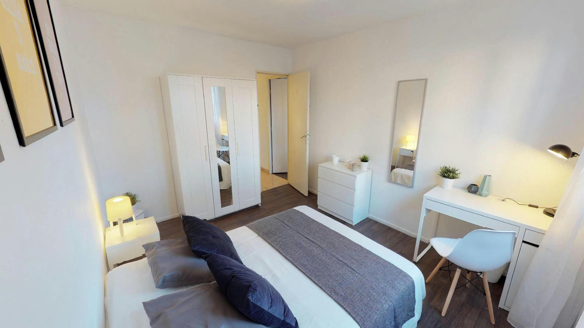 Single room Lille, 12m² — photo 1