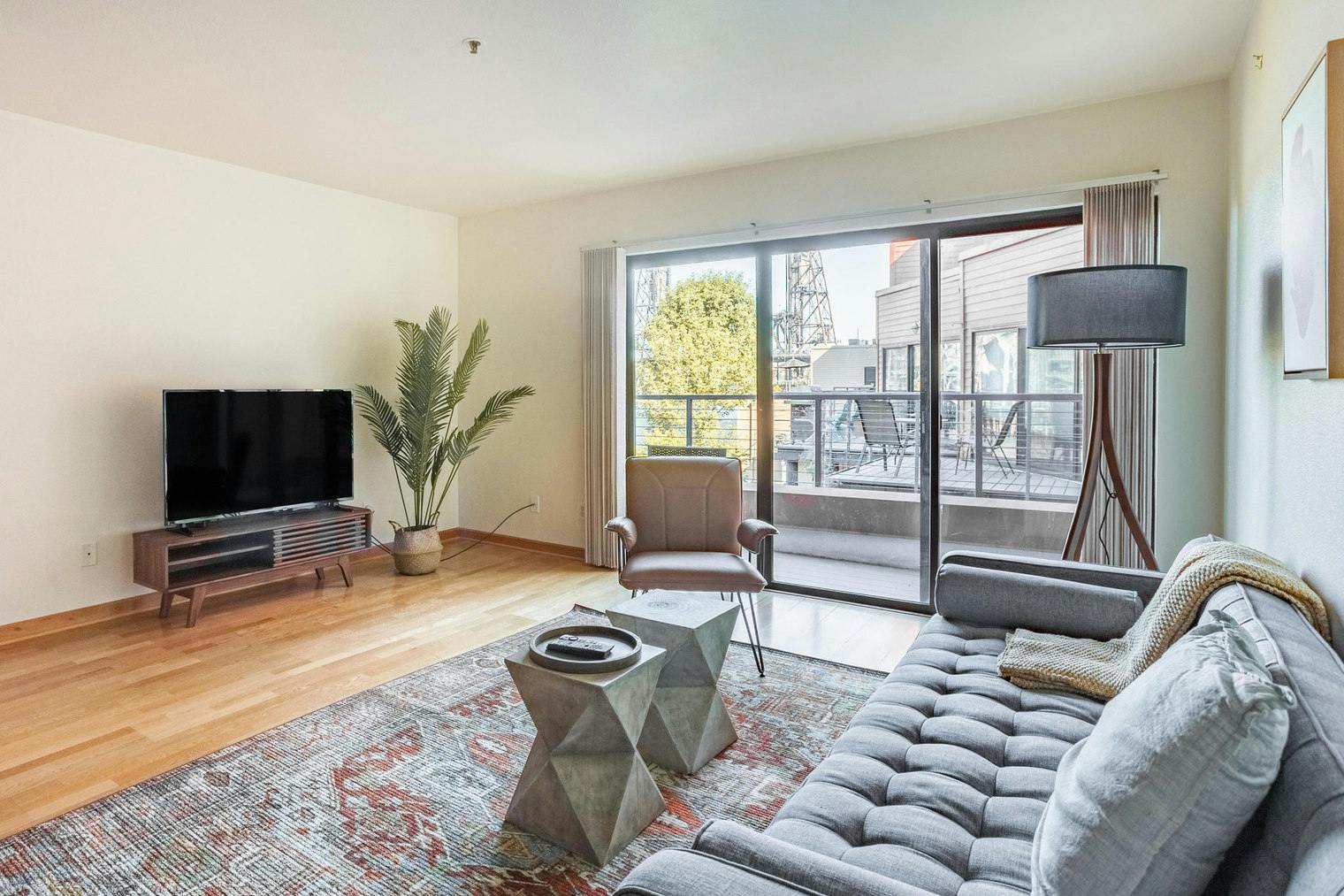 Northwest Naito Parkway, Portland, OR preview