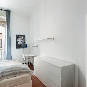 WG-Zimmer for rent for 700 € per month in Milan, Via Podgora