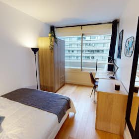 Private room for rent for €836 per month in Paris, Rue de Vouillé