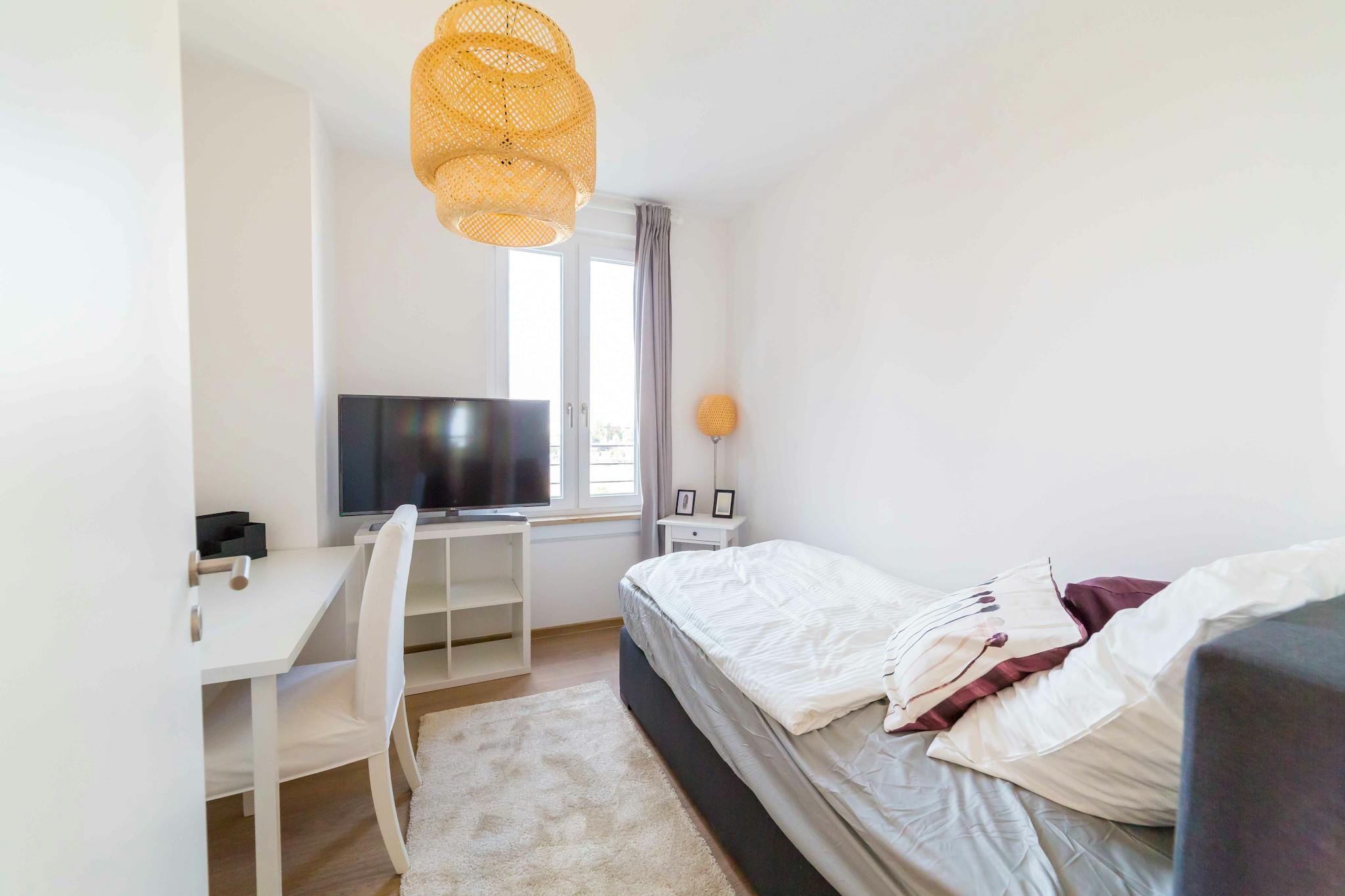 Klara-Franke-Straße, Berlin preview