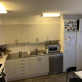 Privé kamer for rent for SEK 5.120 per month in Lund, Ministervägen