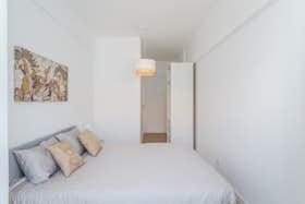 私人房间 正在以 €650 的月租出租，其位于 Seixal, Rua Padre António Vieira