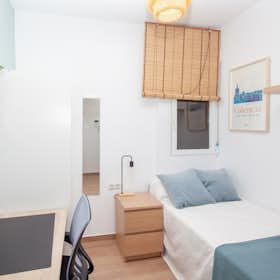 Private room for rent for €350 per month in Valencia, Carrer Conca