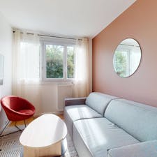 Private room for rent for €550 per month in L’Île-Saint-Denis, Rue René et Isa Lefèvre