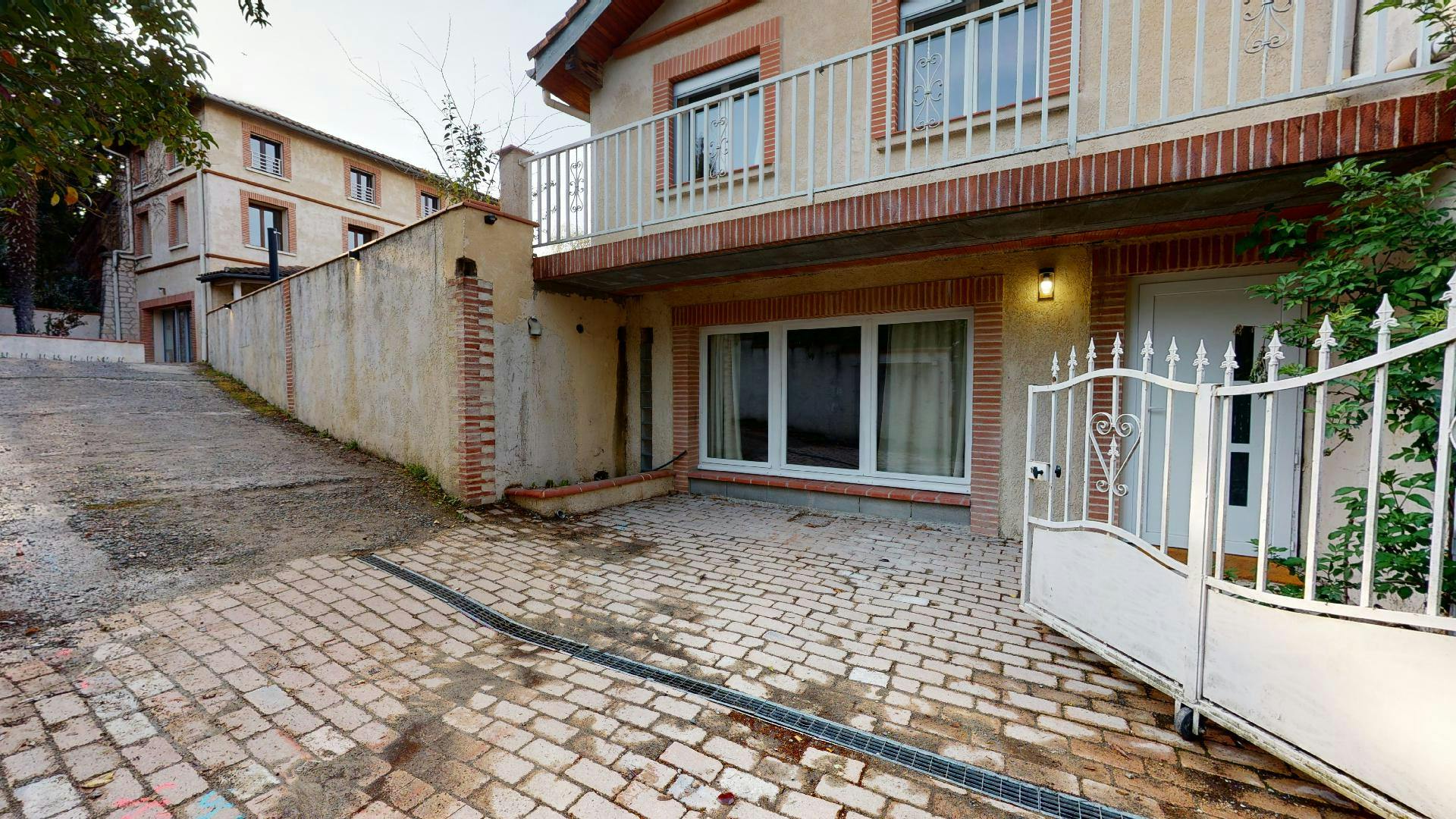 Apartment Toulouse, 303m² — photo 97